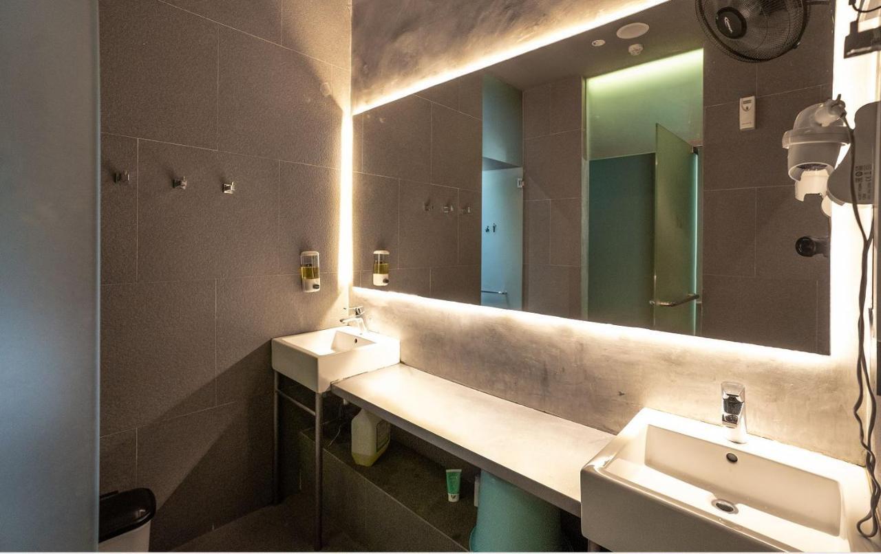 Thad'S Boutique Hostel Singapore Exterior photo